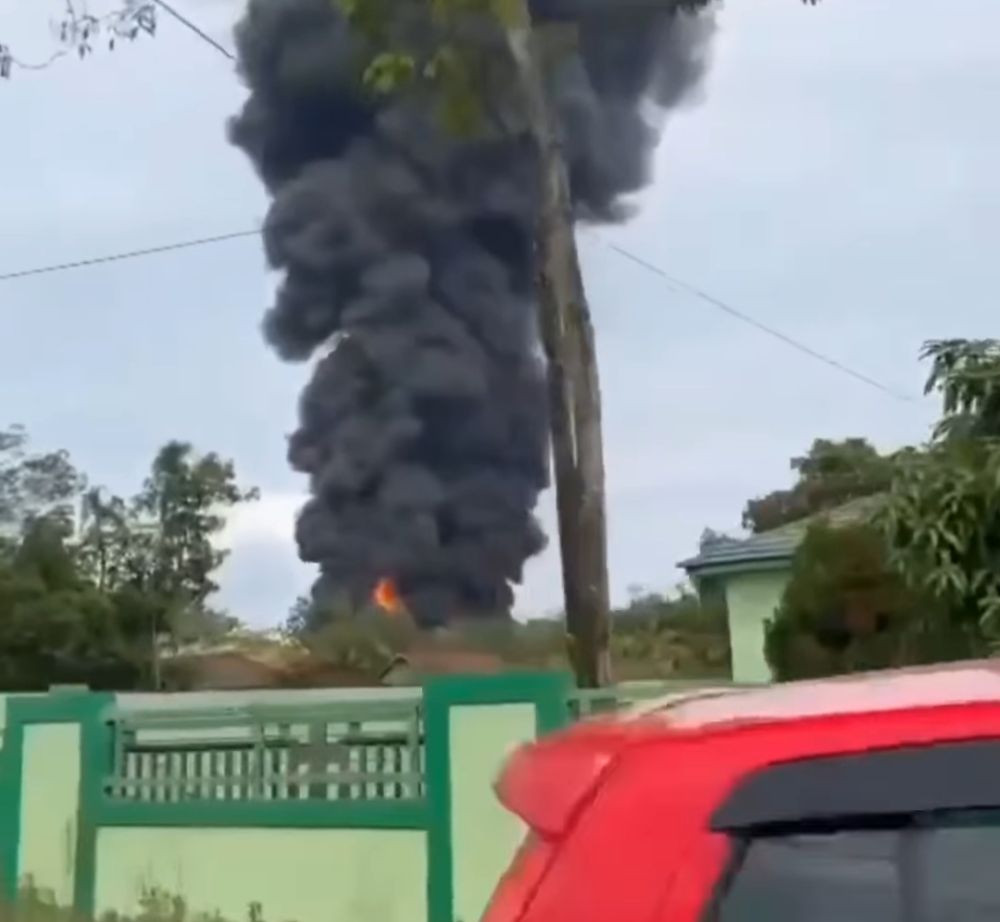 Gudang Penimbunan BBM Ilegal di Muara Enim Kembali Terbakar