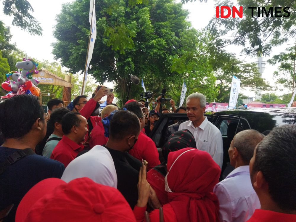 Ganjar Pranowo Napak Tilas Perjalanan Bung Karno di Lebak