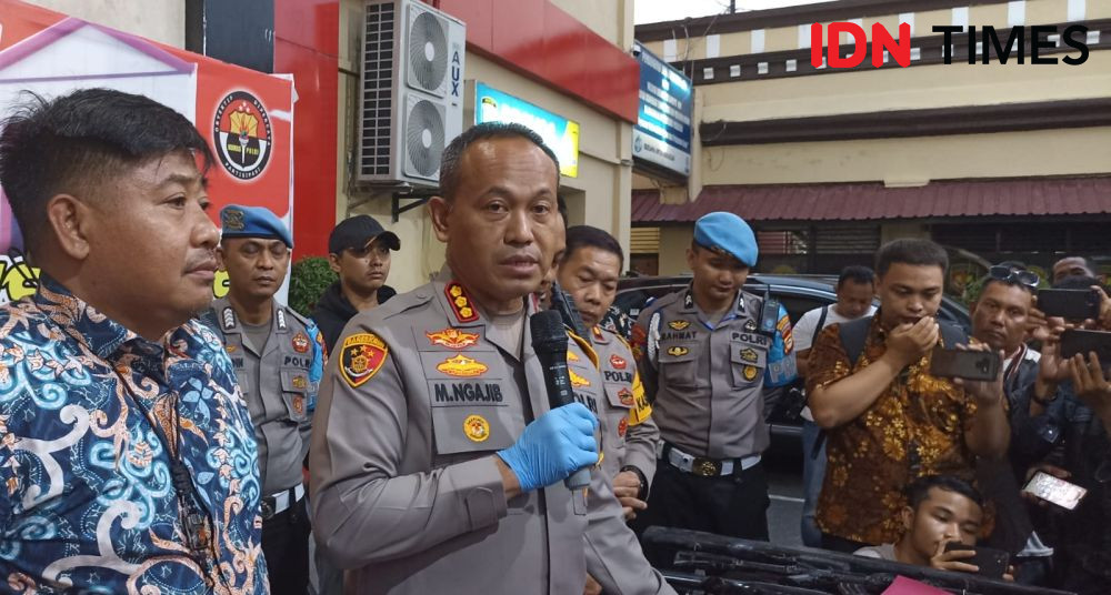 Polisi Ungkap Pabrik Busur di Makassar, Sita Seribuan Anak Panah