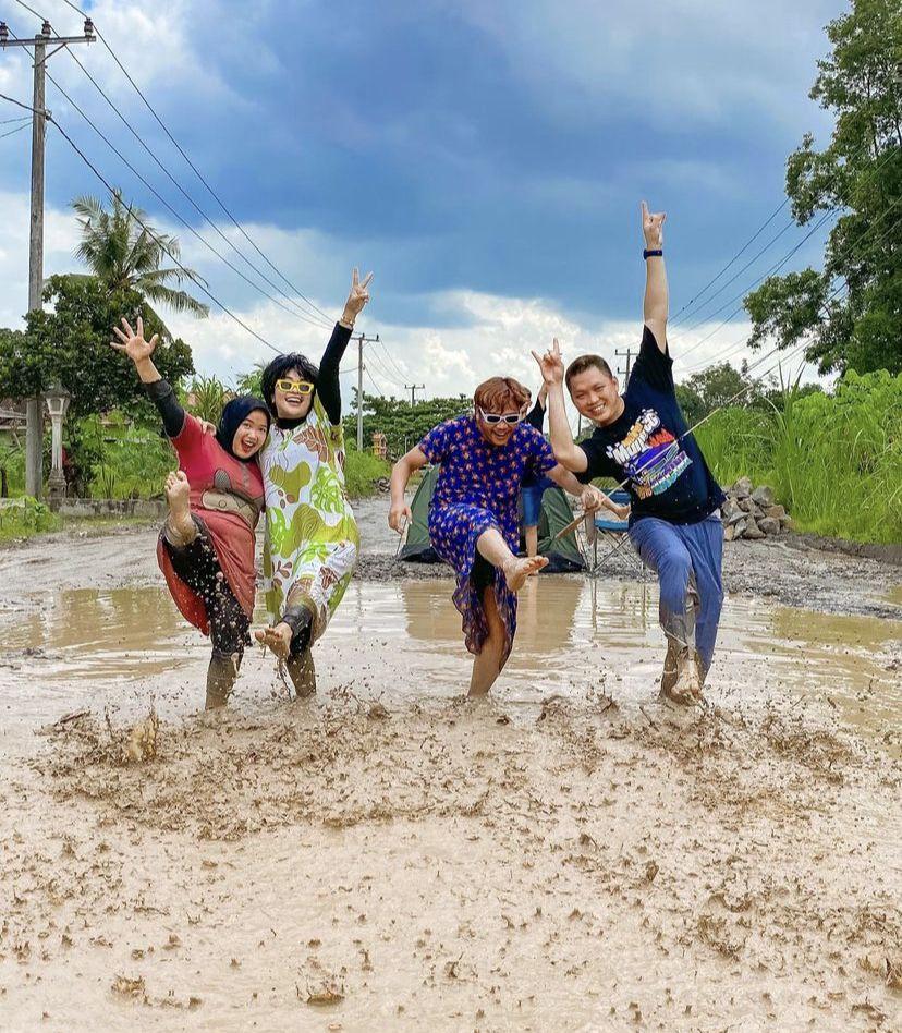 13 Potret Jalanan Rusak di Lampung, Jokowi Bakal Tinjau Langsung