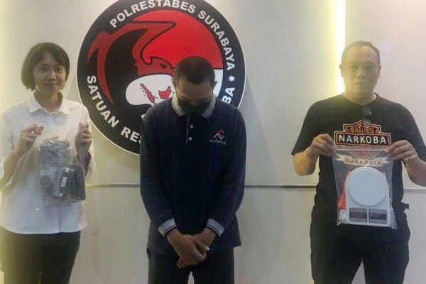 Jualan Sabu dan Ganja di Warkop Surabaya, Pria Ini Dibekuk Polisi
