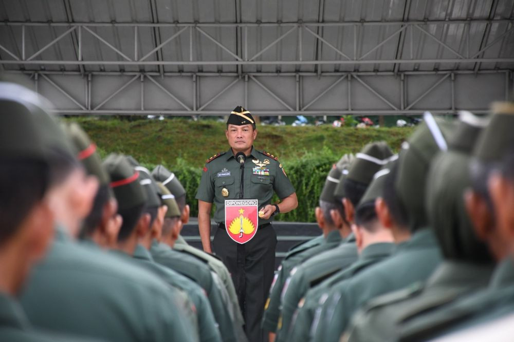 Ulah Prajurit TNI Kerap Disorot, Pangdam Diponegoro: Hindari Arogansi!