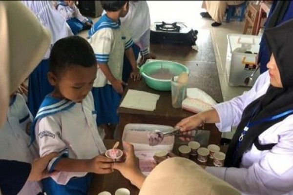 Mahasiswa UNY Olah Ubi Ungu Jadi Ice Cream Aman Dikonsumsi Anak