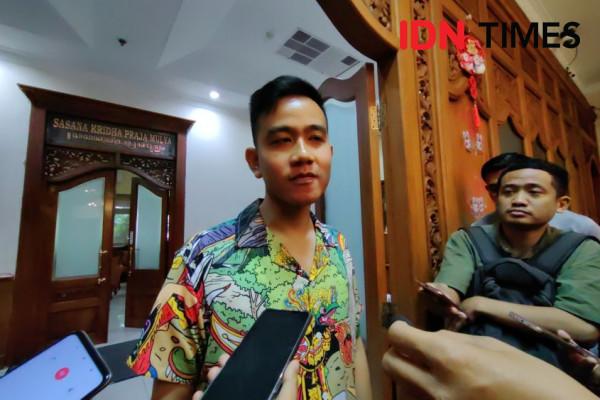 Gibran Menolak Jadi Cawapres Prabowo, Belum Cukup Umur