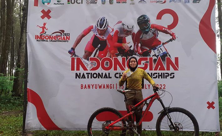 Profil Dara Latifah, Atlet Sepeda Sumut yang Raih 2 Emas SEA Games