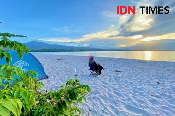 Menikmati Keindahan Pantai Pasir Putih Bima, Panoramanya Menakjubkan!