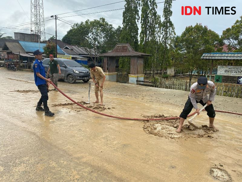 Pelaksana Proyek di IKN Diminta Turut Aktif Membersihkan Jalan 