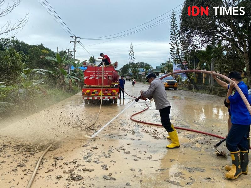 Pelaksana Proyek di IKN Diminta Turut Aktif Membersihkan Jalan 