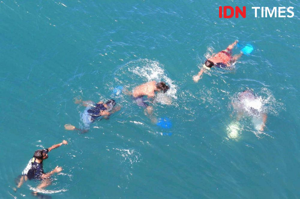 Cerita Anak Logam Banyuwangi, Nyemplung ke Laut Demi Saweran