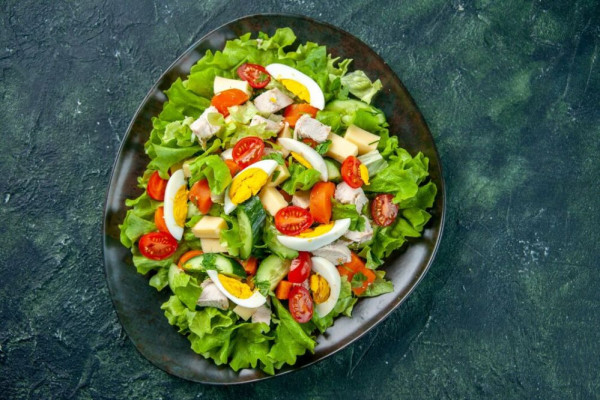 7 Ide Salad Enak Dan Sehat Selama Seminggu