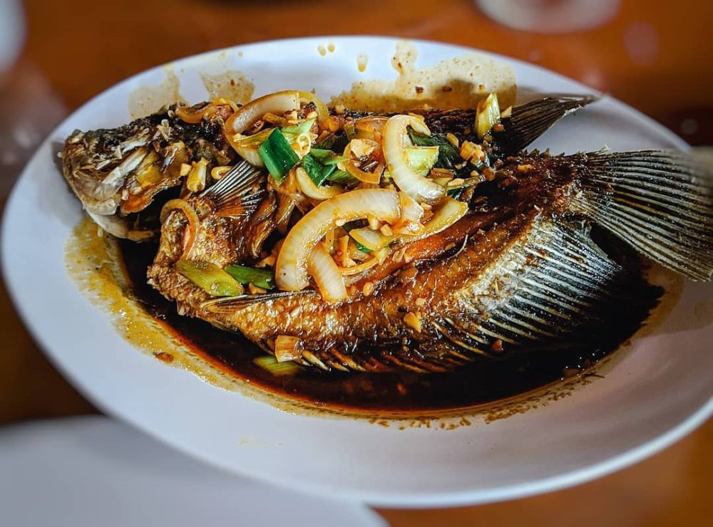 5 Resep Ikan Gurame Untuk Makan Malam Begini Cara Bikinnya