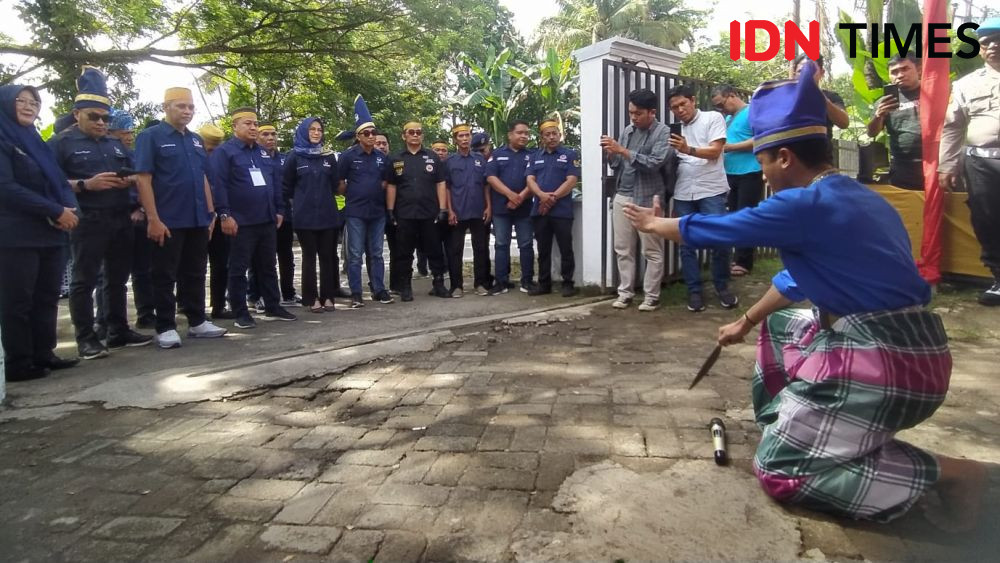 Daftarkan Bacaleg ke KPU, NasDem Targetkan 12 Kursi di DPRD Makassar
