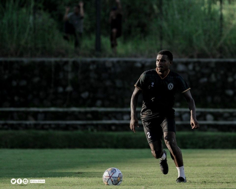 Bek PSS Ansanay Janji Main Maksimal Lawan Persis Solo