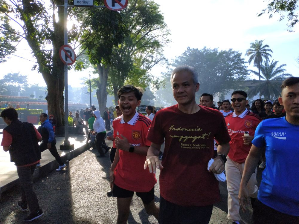 Ganjar Lari Pagi di Bandung, Bakal Napak Tilas Peninggalan Soekarno