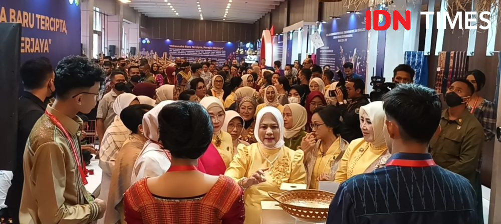Hadiri HUT ke-43 Dekranas, Ini Agenda Iriana Jokowi di Medan