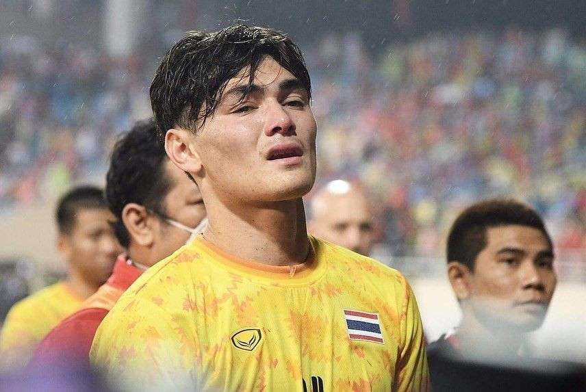 Aksi Memalukan Bek Thailand Lempar Medali Usai Kalah