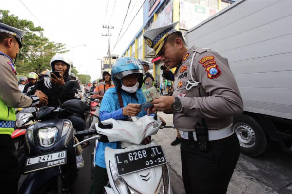 Polrestabes Surabaya Razia, Dapati 20 Motor Diduga Curian