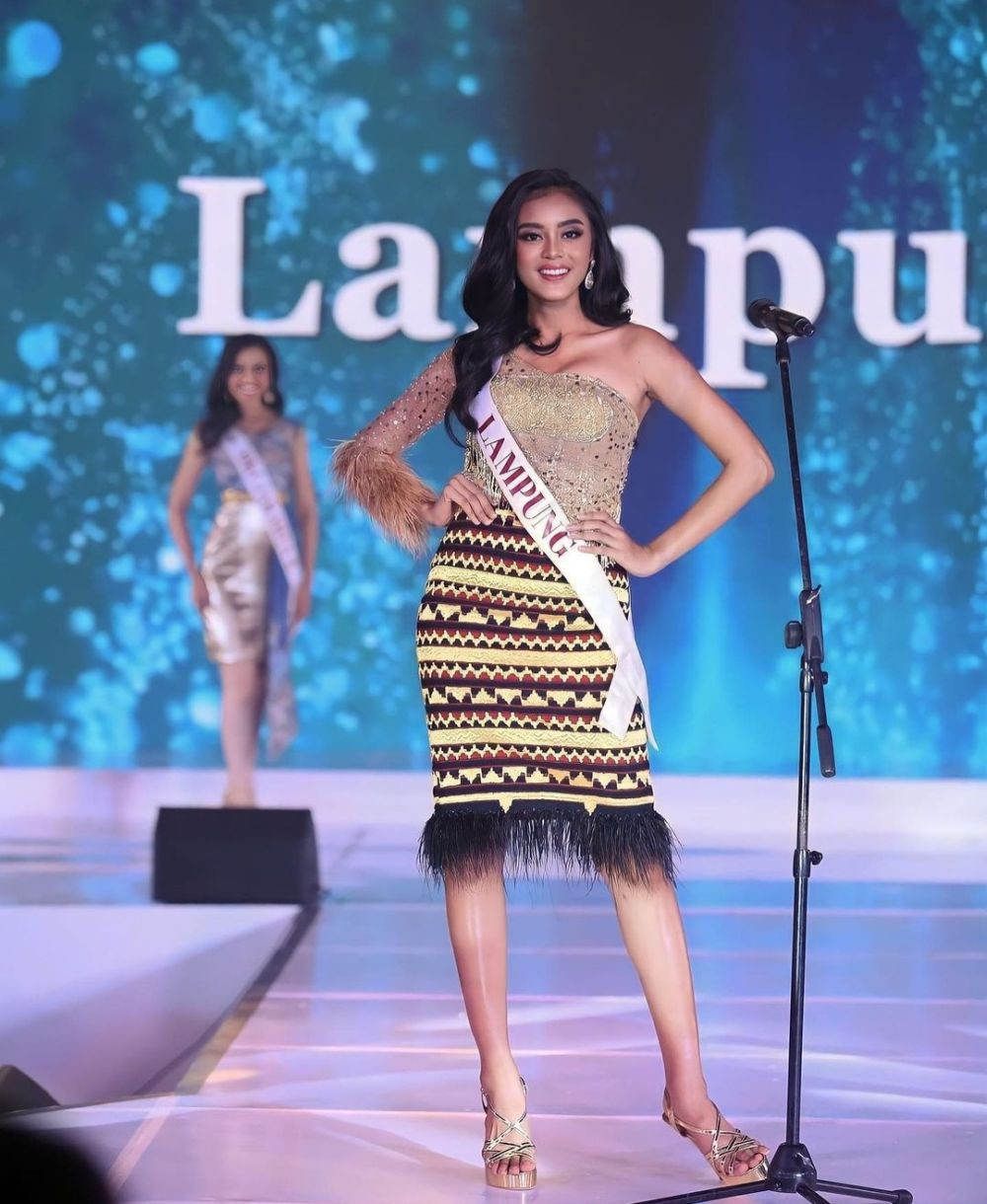 Potret Puteri Indonesia Lampung Top 3 Best Make Up dan Evening Gown