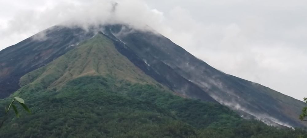Aktivitas Gunung Api Karangetang di Sulawesi Utara Menurun