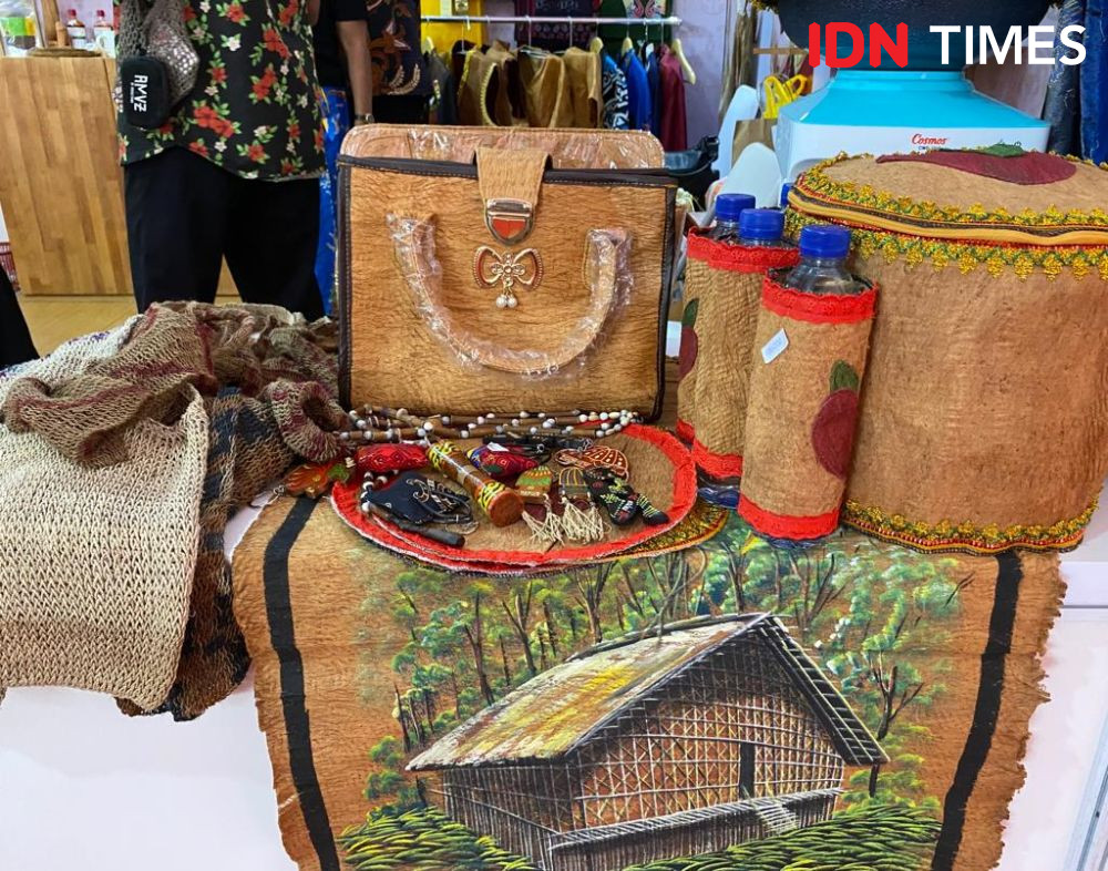 Kayu Akway hingga Minyak Lintah, Herbal Papua Barat Diminati di Medan