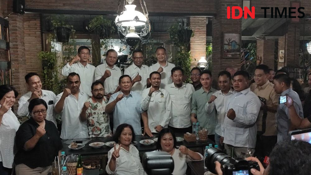Prabowo Ngaku Kaget Tiba-tiba Dapat Dukungan Relawan Gibran dan Jokowi