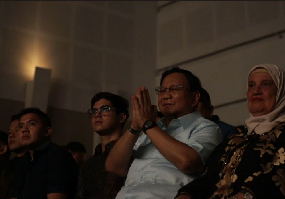 Ari Lasso Doakan Prabowo Jadi Presiden di Konser Dewa 19  