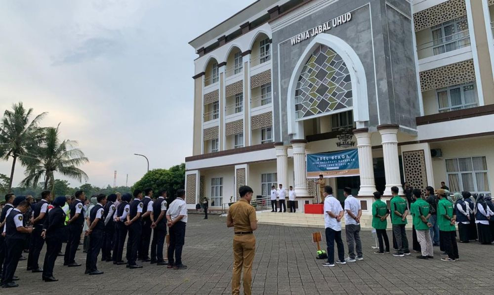 Dilantik, PPIH Embarkasi Makassar Diminta Ramah Jemaah Haji Lansia