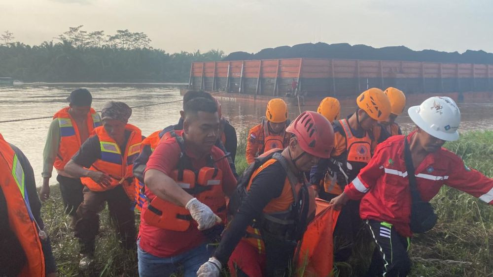 Kapal Motor Kecelakaan di Sungai Lilin, 1 Penumpang Tewas Tenggelam