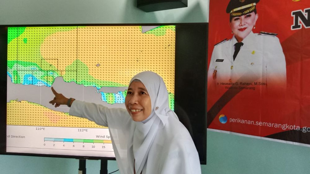 Efek Anomali Cuaca, BMKG Ajari Nelayan Semarang Deteksi Arah Angin