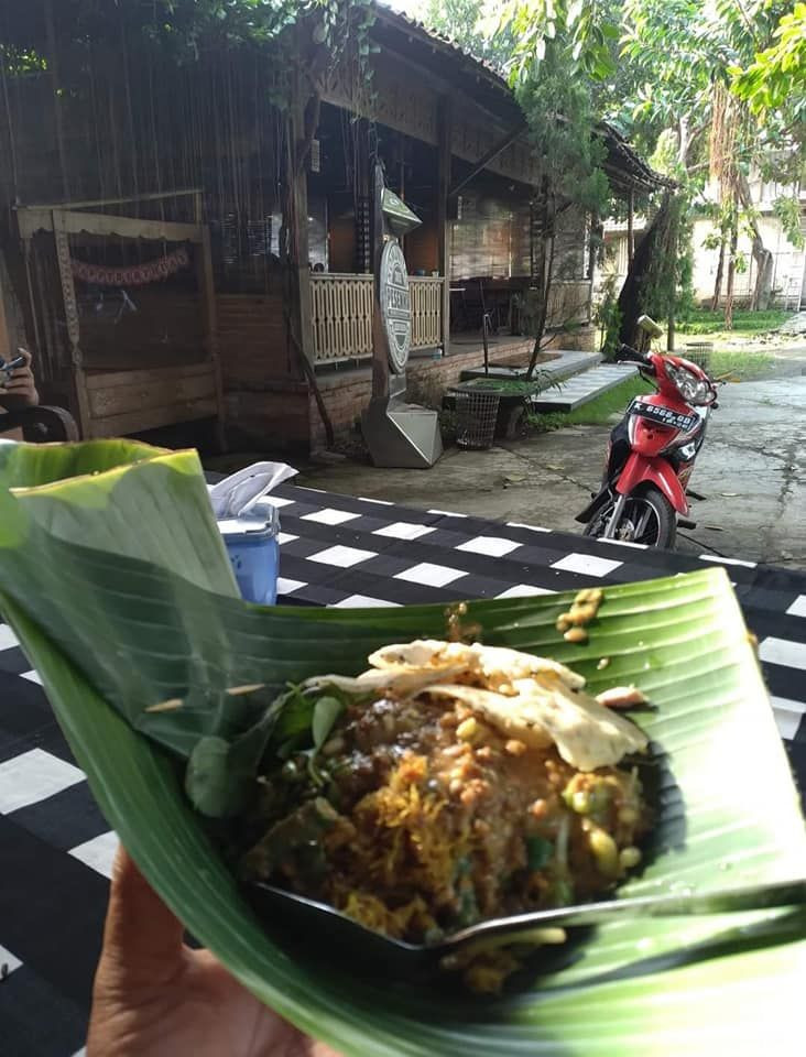 10 Restoran di Kudus Cocok Untuk Makan Bersama Keluarga