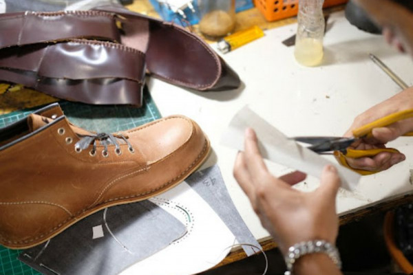 Mengembalikan Marwah Sepatu Kulit Handmade Cibaduyut Ala Koku Footwear