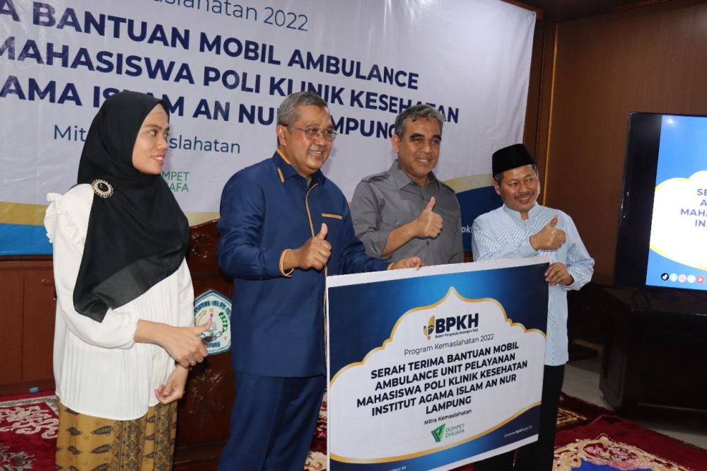 Ahmad Muzani Donasi Dua Mobil ke Kampus An Nur Lampung dan Lazis NU