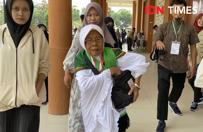 Kisah Nek Sari, Bisa Naik Haji Berkat Berkebun di Pekarangan Rumah