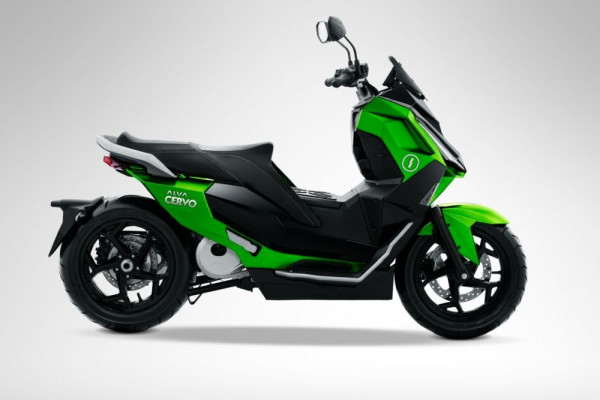 Adu Spesifikasi Motor Listrik Alva Cervo vs Gesits
