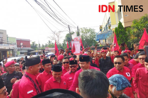 Bertemu Kader, Ganjar Singgung Capres PDIP Kalah Di Banten