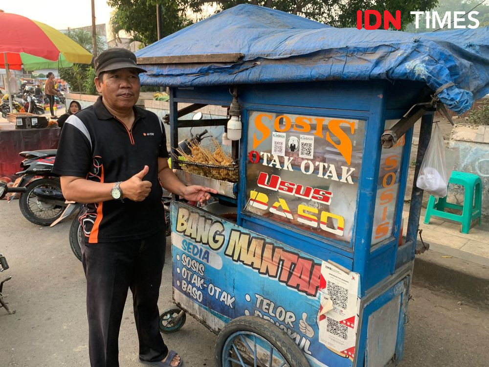 Pedagang Kuliner Balong Ranca Lentah Rangkasbitung Kompak Pakai QRIS