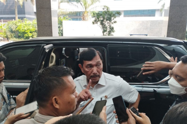 Luhut Janji Kebijakan Ekspor Pasir Laut Tidak Rusak Lingkungan
