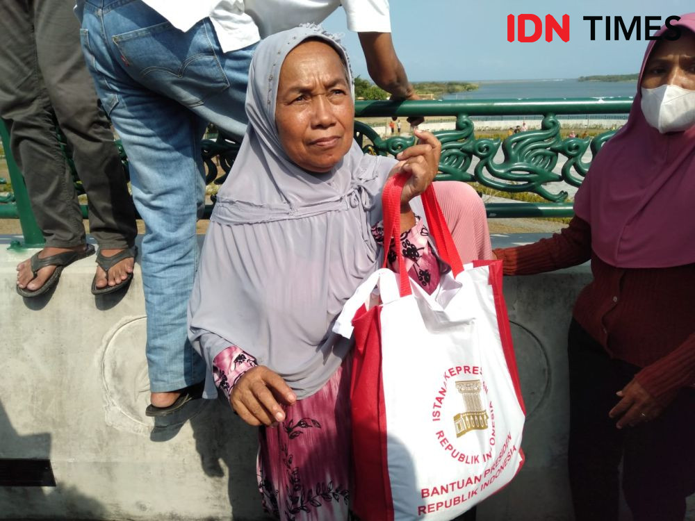 Ribuan Warga Melihat Jokowi Resmikan Jembatan Kretek 2 Bantul 