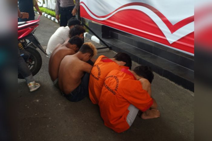 Polisi Tangkap 3 Pelaku Pembunuhan Pelajar Saat Tawuran di Palembang