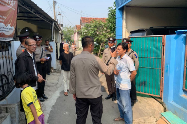 Terjadi Lagi, Bayi Laki-laki Ditemukan di Tempat Sampah Bekasi