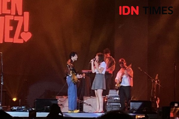 12 Momen Stephen Sanchez di Festival Java Jazz 2023, Duet sama Laufey!
