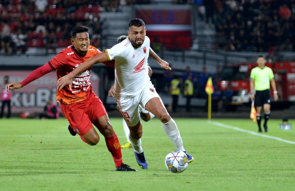 PSM Rekrut Striker Asing, Pengganti Adilson atau Everton?