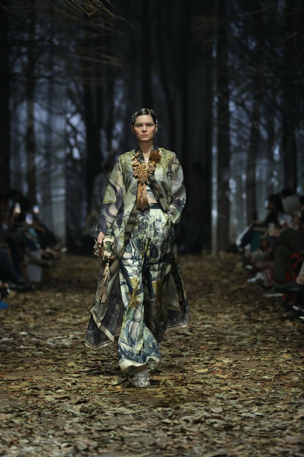 Intip 16 Ragam Koleksi BIYAN Spring/Summer 2023, Motif Unik!