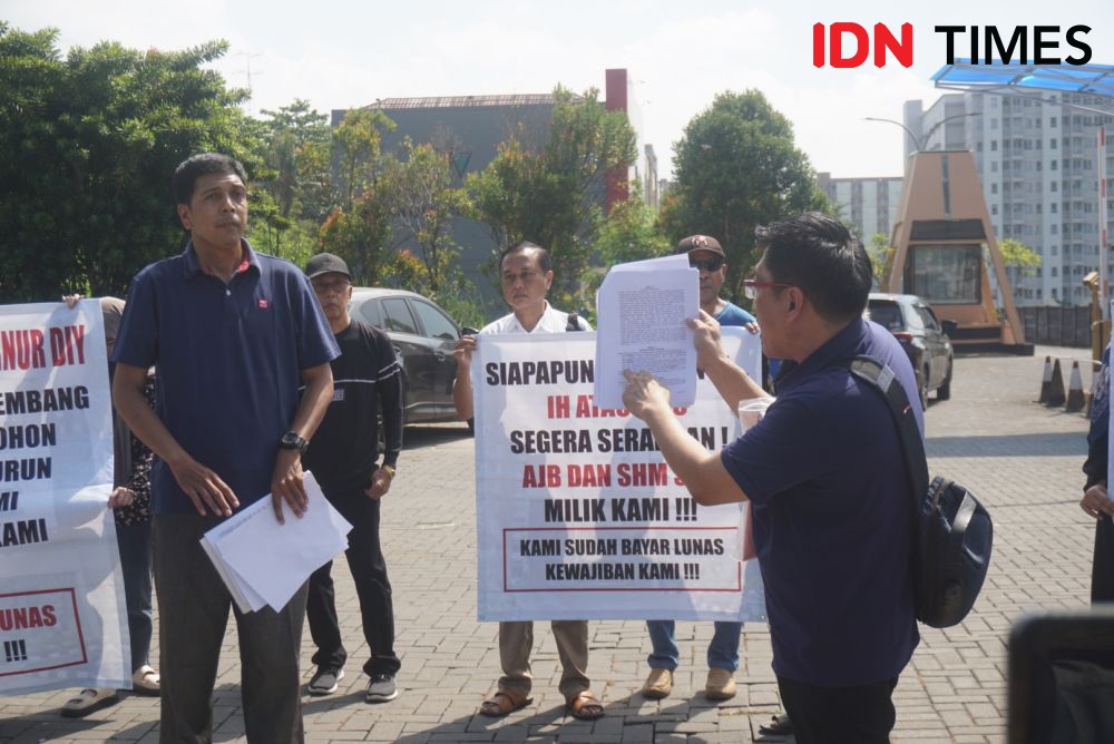 Pemilik Unit Apartemen MCR Demo Tuntut Kejelasan SHMSRS