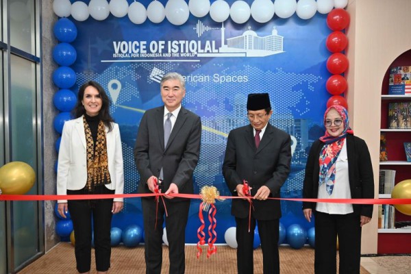AS Buka American Space di Masjid Istiqlal, Apa Isinya?