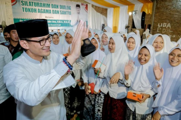 Kunjungi Ponpes Jateng, Sandiaga Uno Didoakan Jadi Cawapres Ganjar