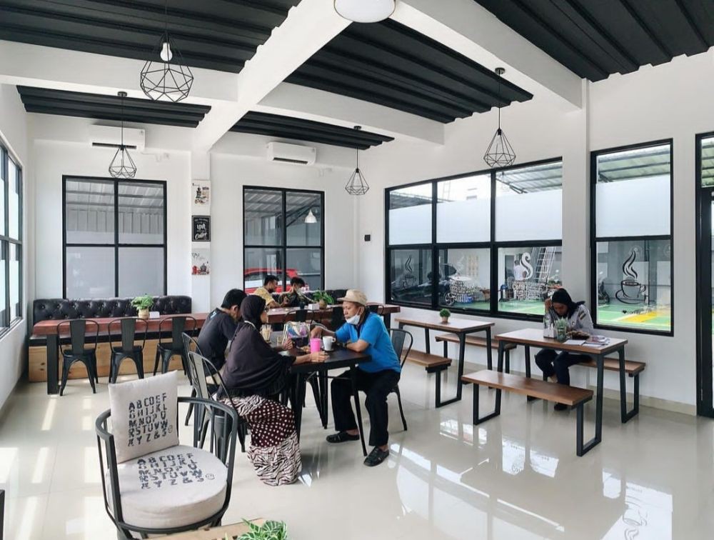 Rekomendasi Carwash Cafe Estetik di Bandar Lampung, Bikin Ngiler!