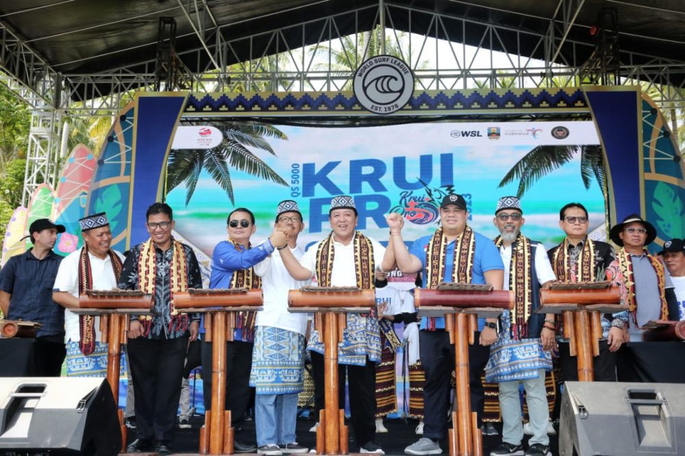 WSL Krui Pro 2023 Resmi Dibuka, Ada 300 Peserta dari 14 Negara