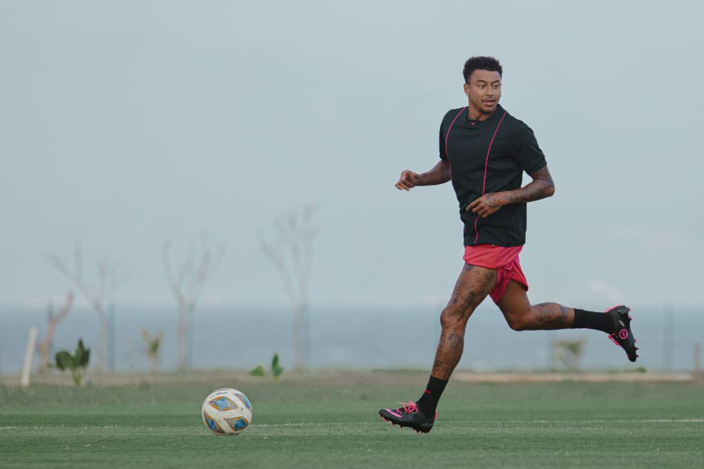 Bintang Sepakbola Inggris Lingard di Bali, Tertarik Masuk Bali United?