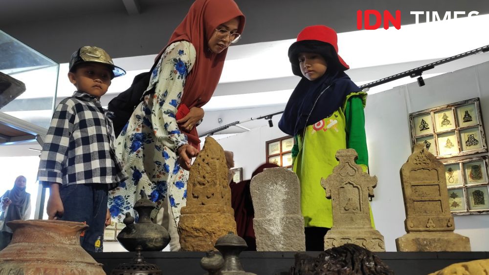 Menemukan Wajah Aceh Lewat Ornamen